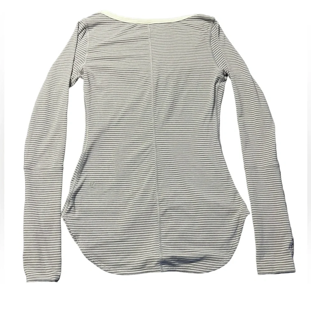 Lululemon Awesoma Henley Hyper Stripe Heathered Slate Ghost Size 4 - Picture 4 of 8